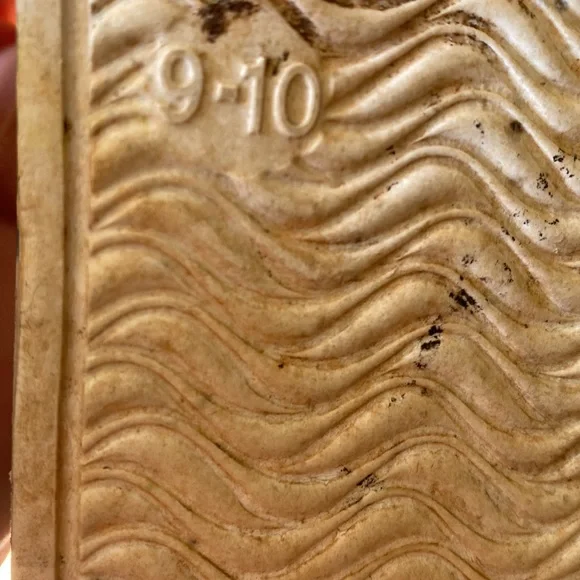 Slides 9-10 - Picture 4 of 4